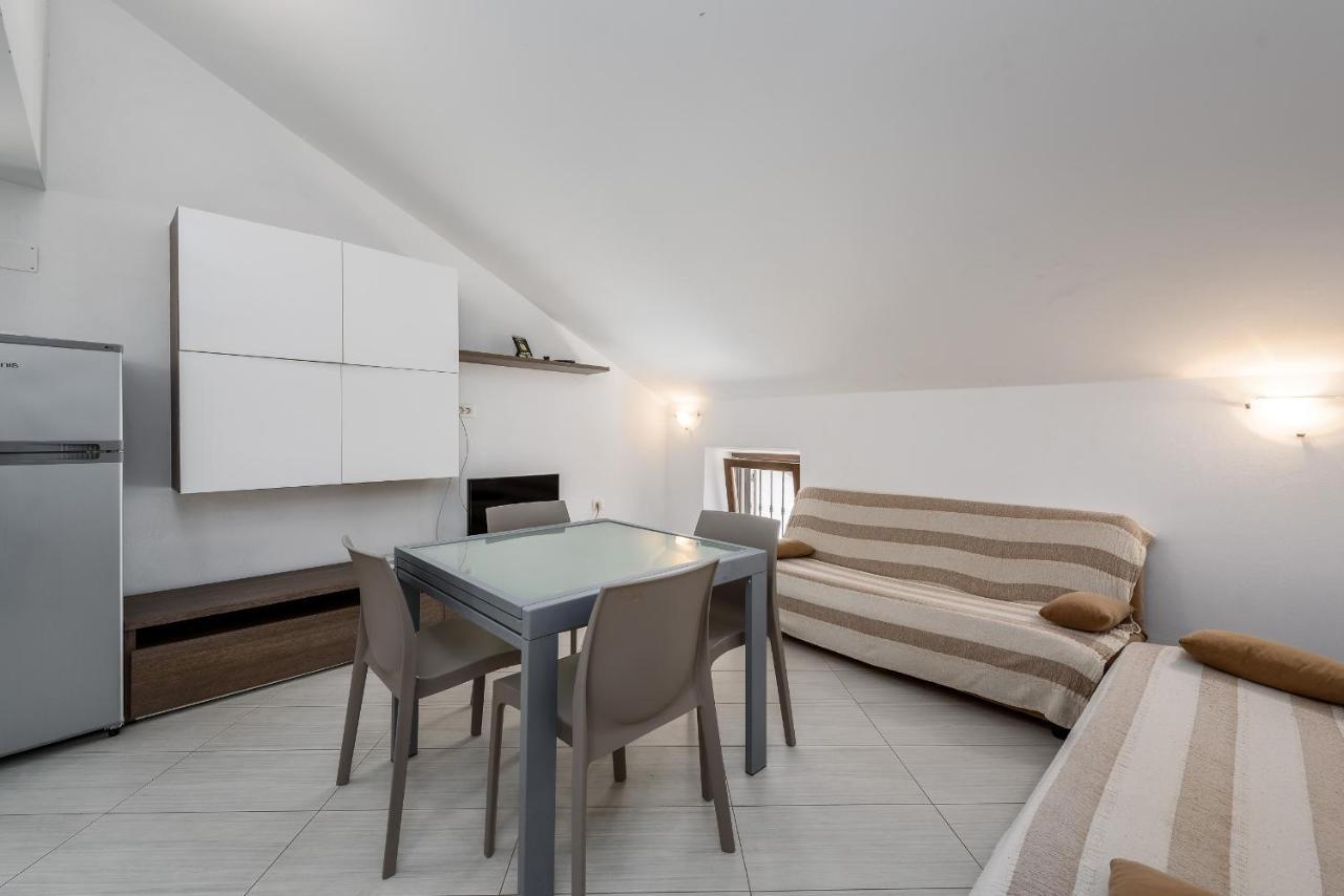 Apartments Dante Umag Zewnętrze zdjęcie