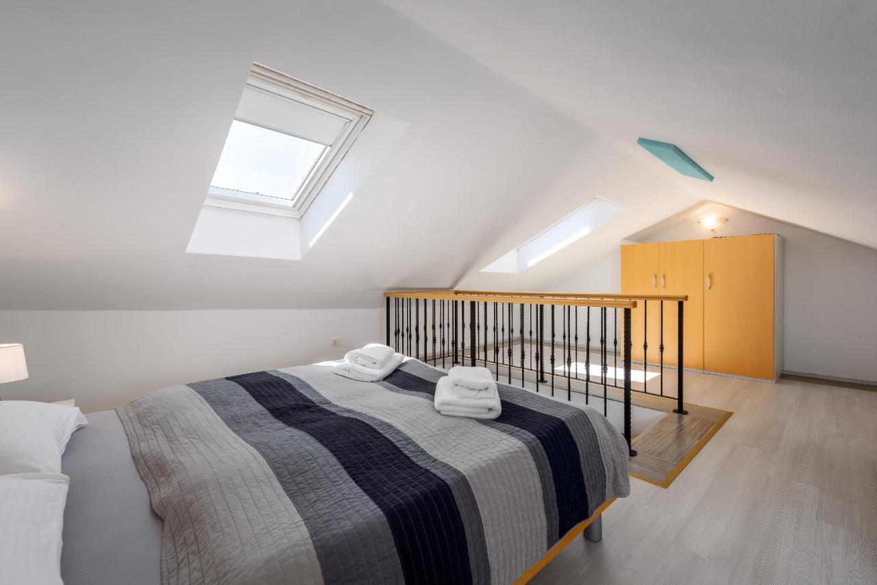 Apartments Dante Umag Zewnętrze zdjęcie